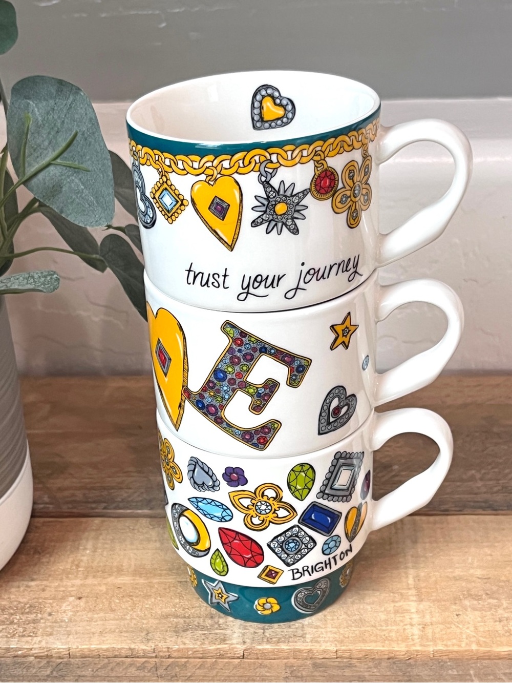 Brighton VIP Exclusive Stackable Ceramic Mugs Set of 3 Love Trust Your Journey - Picture 3 of 6